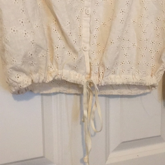 Free People ivory button up top - Picture 7 of 8